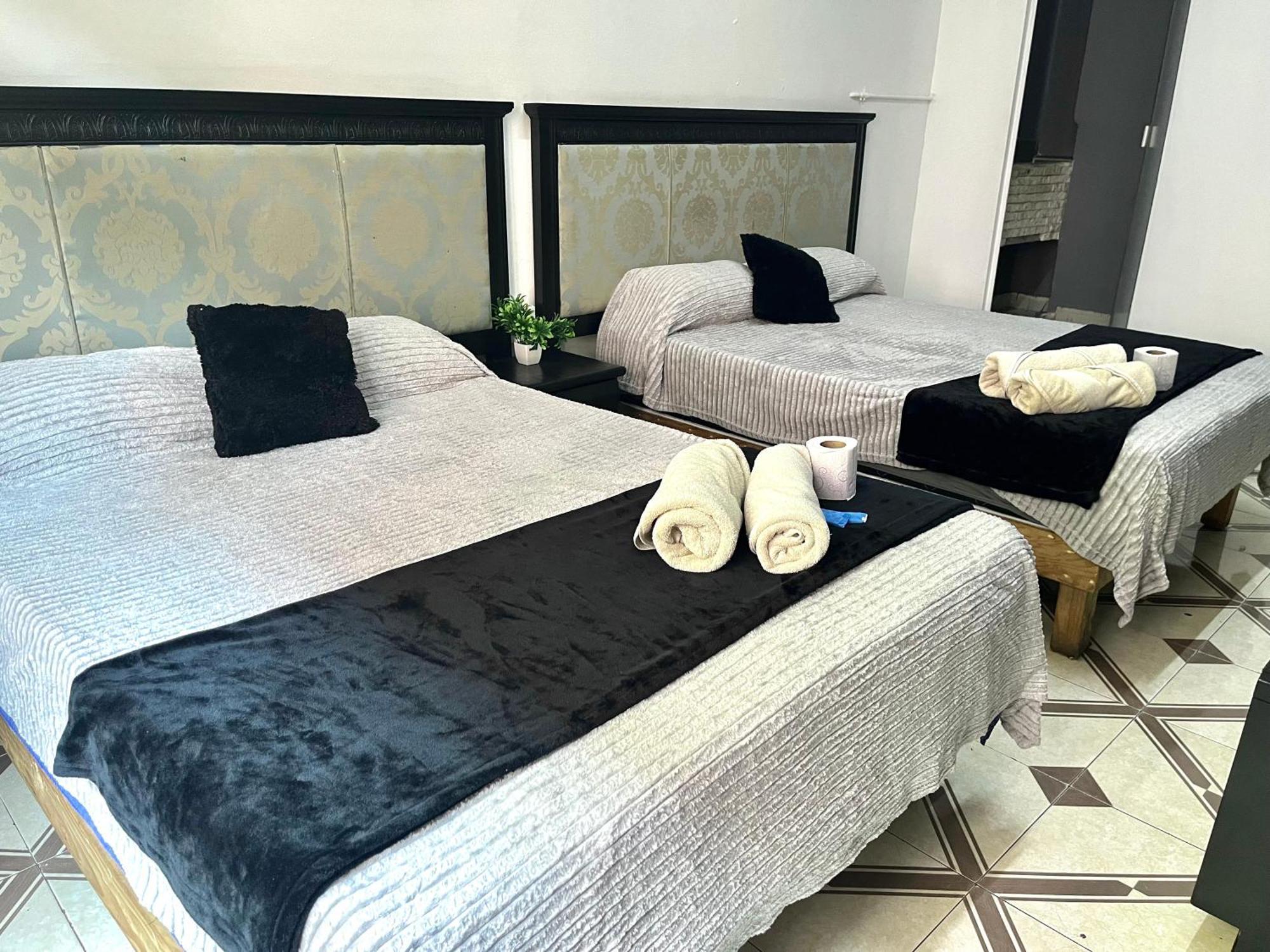 Alto Hostel Mexico Extérieur photo